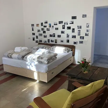 Ca Di Cele בית הארחה Novate Mezzola